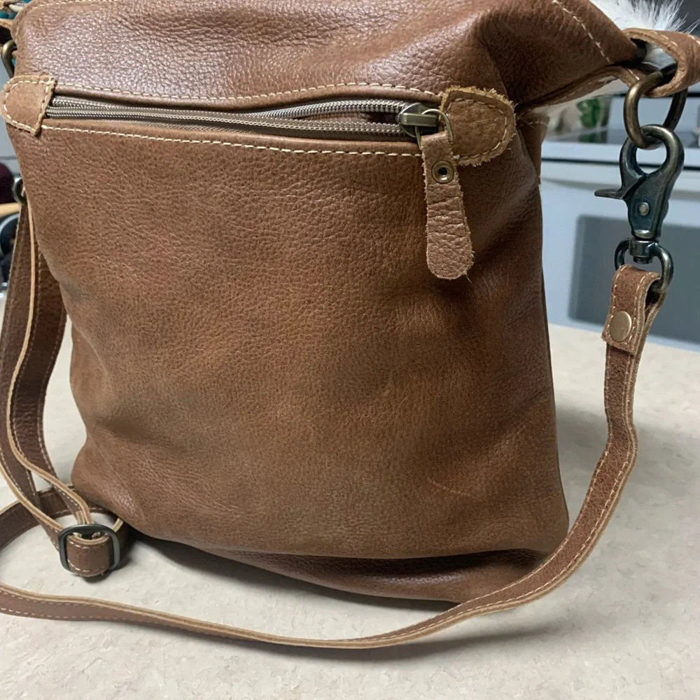 Myra Bag, Genuine Cowhide bag. - Picture 13 of 16